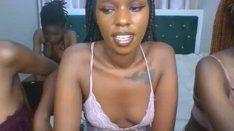 sugarboogers_ online show from 6, 2, 2026