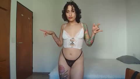 Snapshot of sugarforyoubody chatting on 31, 10, 2025 Sugarforyourbody online show from 31, 10, 2025