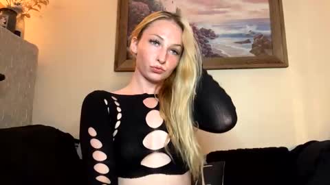 Snapshot of sugarrushxoxo chatting on 29, 3, 2026 sugarrushxoxo online show from 29, 3, 2026