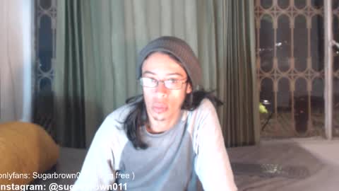 Snapshot of suggabrown_ chatting on 1, 11, 2025 suggabrown_ online show from 1, 11, 2025