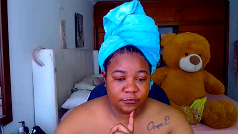 Snapshot of suggarbaby1 chatting on 31, 5, 2026 Cami Back in 2 hours online show from 31, 5, 2026