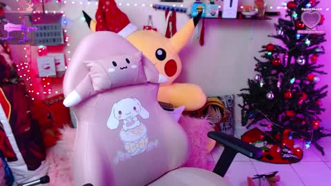 Snapshot of suimi_2 chatting on 22, 12, 2024 Suimi online show from 22, 12, 2024