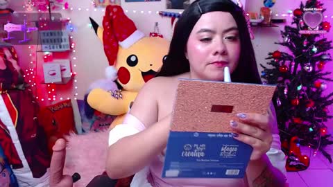 Snapshot of suimi_2 chatting on 22, 12, 2024 Suimi online show from 22, 12, 2024