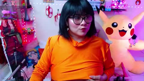 Snapshot of suimi_2 chatting on 16, 2, 2025 Suimi online show from 16, 2, 2025