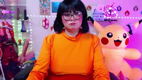 Snapshot of suimi_2 chatting on 9, 3, 2025 Suimi online show from 9, 3, 2025