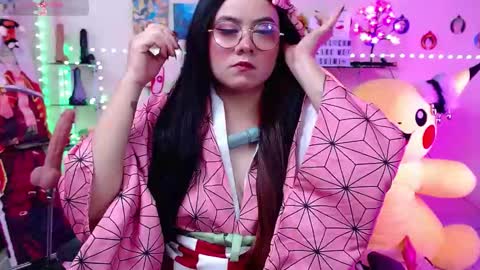 Snapshot of suimi_2 chatting on 9, 3, 2025 Suimi online show from 9, 3, 2025