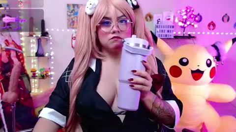 Snapshot of suimi_2 chatting on 9, 3, 2025 Suimi online show from 9, 3, 2025