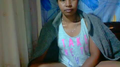 Snapshot of sukietalore chatting on 25, 5, 2026 SukieTalore online show from 25, 5, 2026