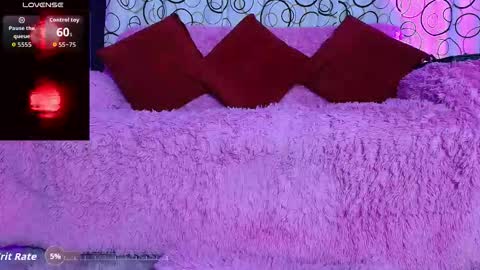 Snapshot of sukifuyu__ chatting on 25, 9, 2025 online show from 25, 9, 2025