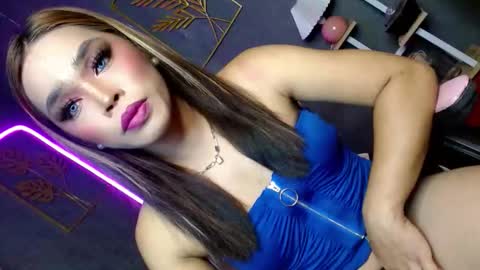 sultry_sirenxx online show from 2, 3, 2026