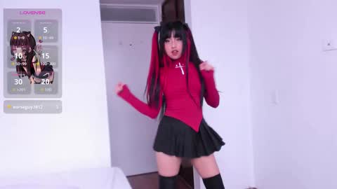 Nicolle  online show from 28, 11, 2025