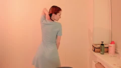 Summer Preston online show from 9, 4, 2026