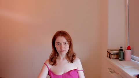 Snapshot of summer_preston chatting on 15, 7, 2026 Summer Preston online show from 15, 7, 2026