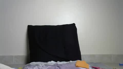 summer online show from 28, 10, 2025