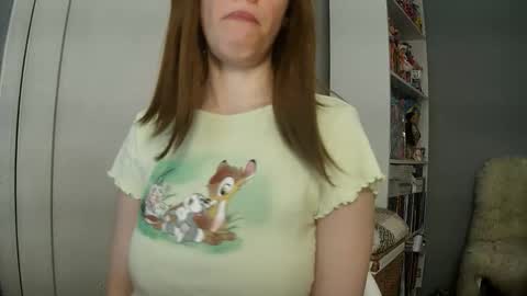 Snapshot of summerbluesky chatting on 7, 4, 2026 summerbluesky online show from 7, 4, 2026