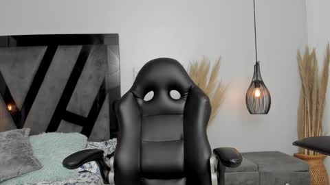 Summer online show from 18, 2, 2025