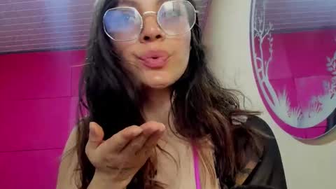 Snapshot of sun1moon6 chatting on 30, 4, 2026 moon1 online show from 30, 4, 2026