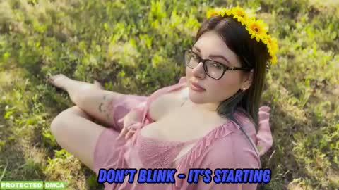 Tina. Im topless model  online show from 29, 3, 2026