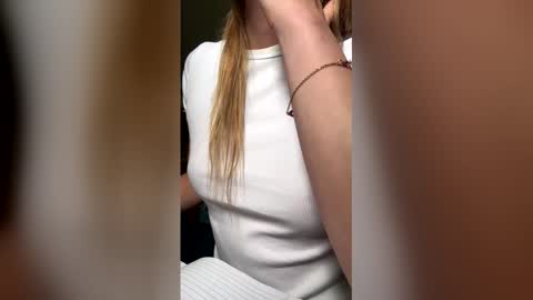 sunfun1992 online show from 26, 4, 2026