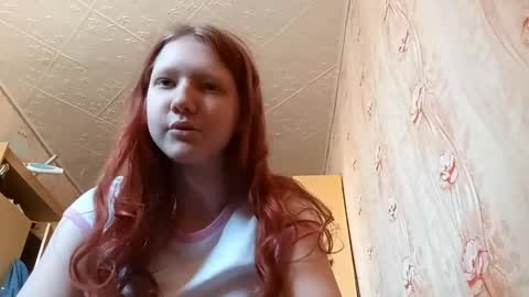 Snapshot of sungpiggott chatting on 18, 5, 2026 sungpiggott online show from 18, 5, 2026