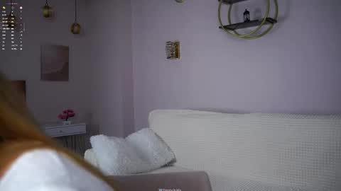 Lily online show from 7, 11, 2025