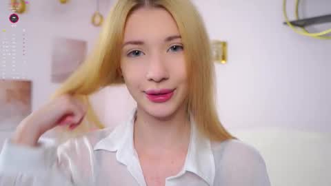 Snapshot of sunnmoonn chatting on 10, 2, 2026 Lily online show from 10, 2, 2026