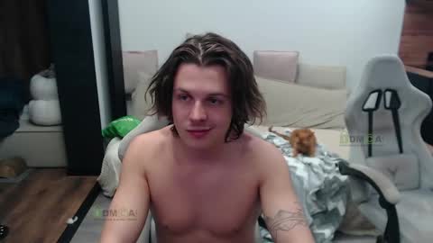 Snapshot of sunny1girl chatting on 15, 5, 2026 Alice and Sergey online show from 15, 5, 2026