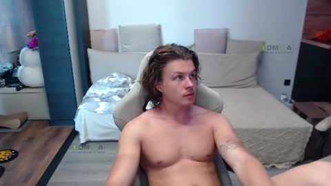 Snapshot of sunny1girl chatting on 10, 6, 2026 Alice and Sergey online show from 10, 6, 2026