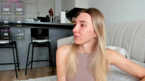 Snapshot of sunny_rina chatting on 16, 4, 2026 Rina online show from 16, 4, 2026