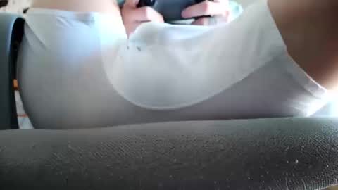 sunny valentine online show from 11, 10, 2025