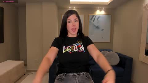 Sunny Rivers online show from 11, 2, 2026