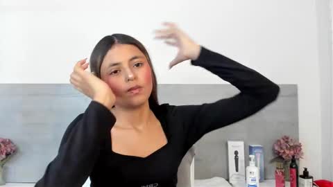 sunnywhitee online show from 25, 3, 2026