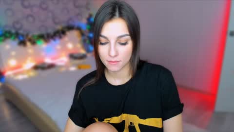 Snapshot of sunsetwithava chatting on 7, 1, 2025 sunsetwithava online show from 7, 1, 2025