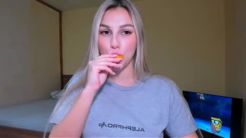 Snapshot of sunsetwithava chatting on 6, 2, 2026 sunsetwithava online show from 6, 2, 2026