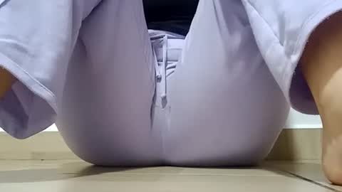 Snapshot of sunshine_days chatting on 3, 3, 2026 Annie online show from 3, 3, 2026