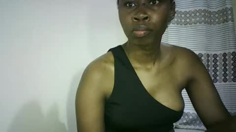 Snapshot of sunshine_g chatting on 17, 7, 2026 Sunshine online show from 17, 7, 2026