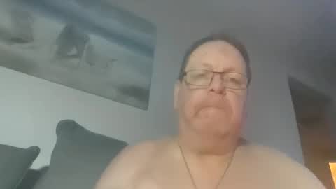 Sunspotbaby online show from 7, 2, 2026