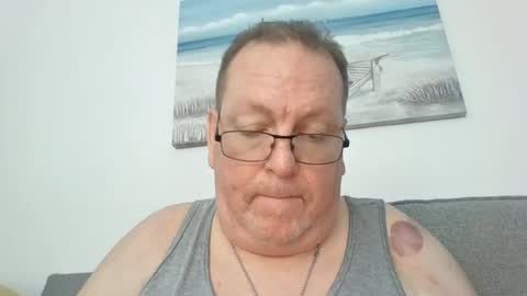 Snapshot of sunspotbaby chatting on 2, 7, 2026 Sunspotbaby online show from 2, 7, 2026