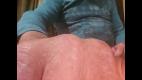 Snapshot of suntroll chatting on 6, 2, 2025 Suntroll online show from 6, 2, 2025