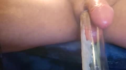 Snapshot of suntroll chatting on 6, 3, 2025 Suntroll online show from 6, 3, 2025