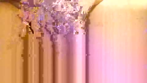 Snapshot of suntroll chatting on 10, 10, 2025 Suntroll online show from 10, 10, 2025