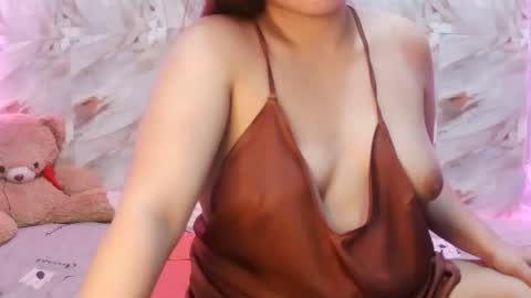 Snapshot of superb_ass25 chatting on 20, 4, 2026 KIMZY online show from 20, 4, 2026
