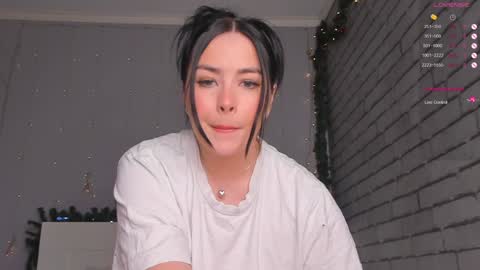 Milana Scarlett online show from 10, 11, 2025