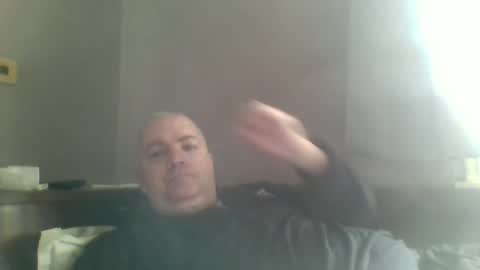 Snapshot of superboy78 chatting on 16, 4, 2026 superboy78 online show from 16, 4, 2026