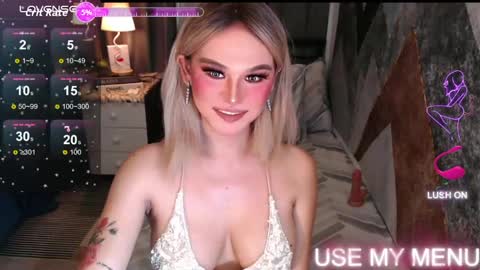 Snapshot of superh0tangelxx chatting on 26, 4, 2026 CARMINA online show from 26, 4, 2026