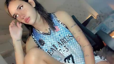 Snapshot of superhotbabe1 chatting on 2, 12, 2024 Erica Help me to reach my goal Superhotbabe1 online show from 2, 12, 2024