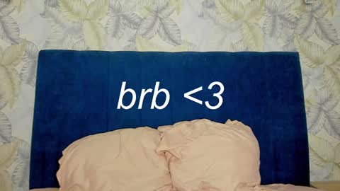 Una online show from 12, 2, 2025