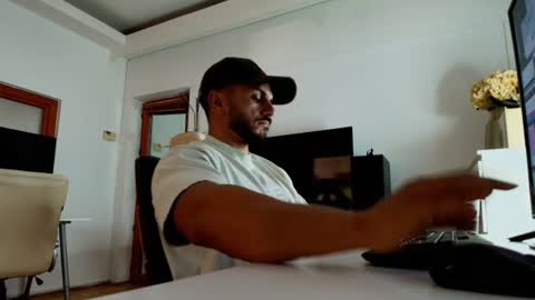 Snapshot of supermanboyxxl chatting on 15, 7, 2026 supermanboyxxl online show from 15, 7, 2026