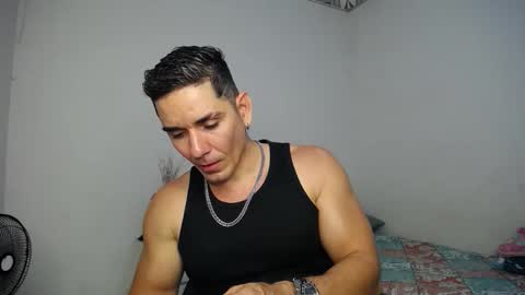 Snapshot of supermen_03 chatting on 18, 10, 2025 jhosh online show from 18, 10, 2025