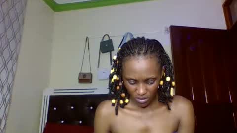 Snapshot of supersexxy_chyna chatting on 17, 5, 2026 supersexxy_chyna online show from 17, 5, 2026